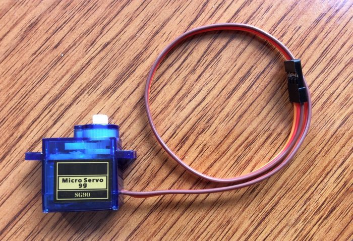 Servomotor 9 Gramos SG90