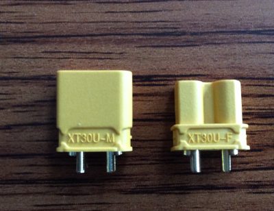 Conector XT30