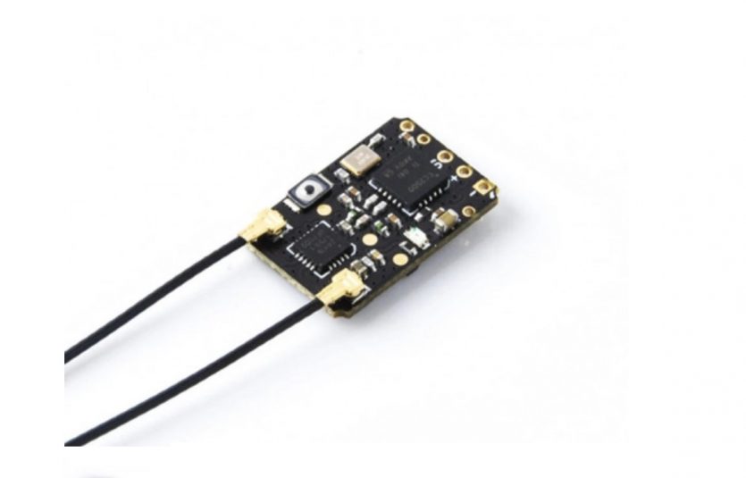 RADIOMASTER R81-D8
