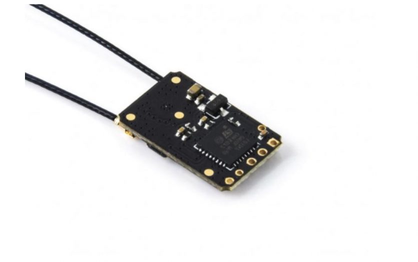 RADIOMASTER R81-D8