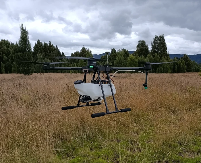 Drone de fumigación 8 litros Drone-de-fumigación-8-litros